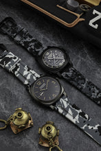 Load image into Gallery viewer, RUBBER STRAP FOR PANERAI LUMINOR - SNOW CAMO
